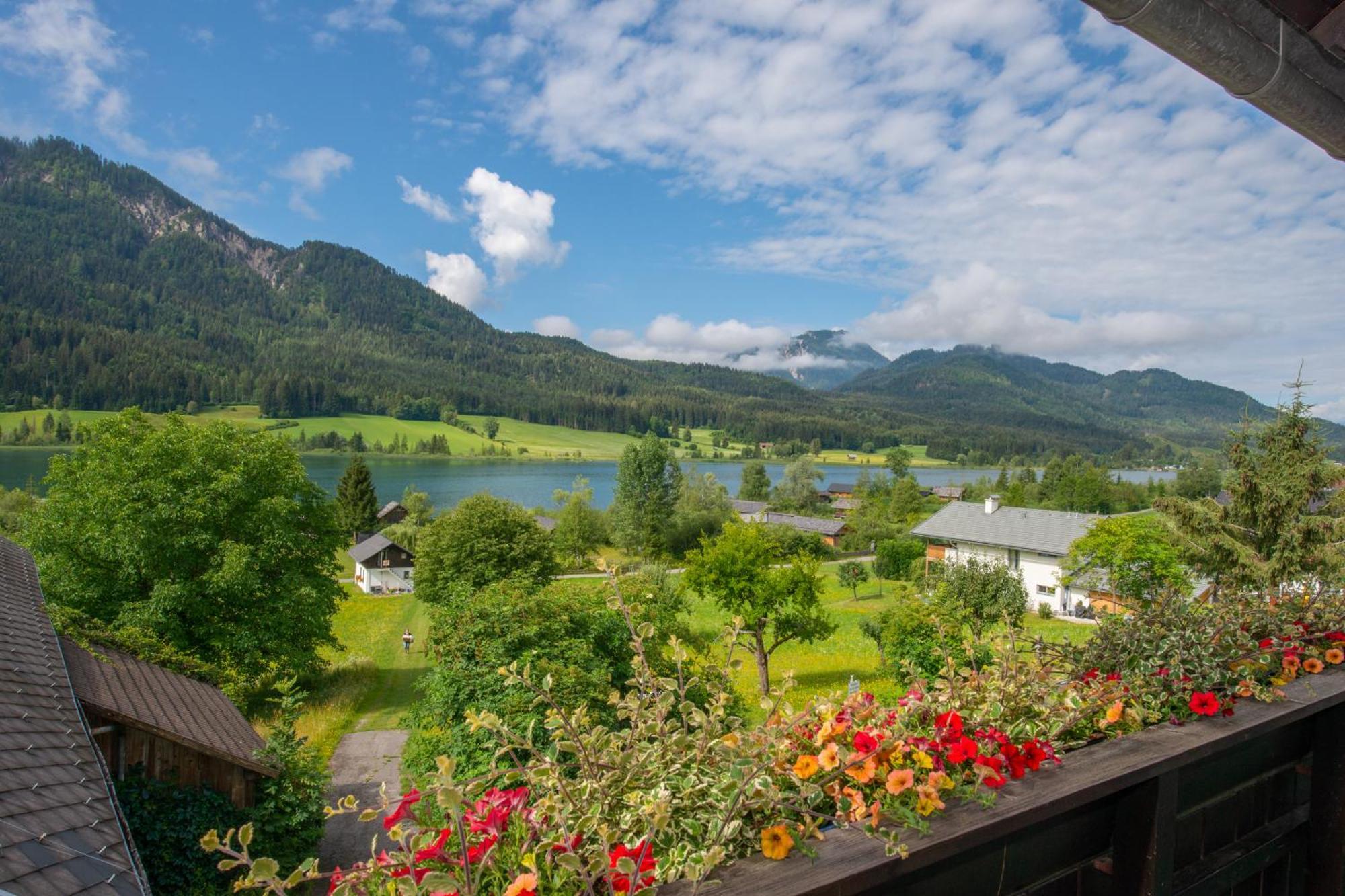 Haus Binder Apartment Weissensee Exterior photo